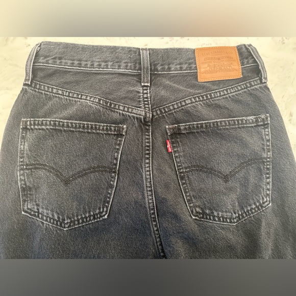 Levis Womens Jeans Sz 28 70s High Flare High Rise Just A Hint Black Denim Hippie - Picture 7 of 16